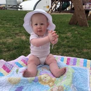 Meet your Posher, Tia